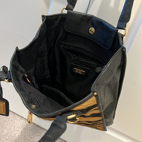 Badgley Mischka calf hair leather top handle tote handbag purse designer zebra - Picture 5 of 9